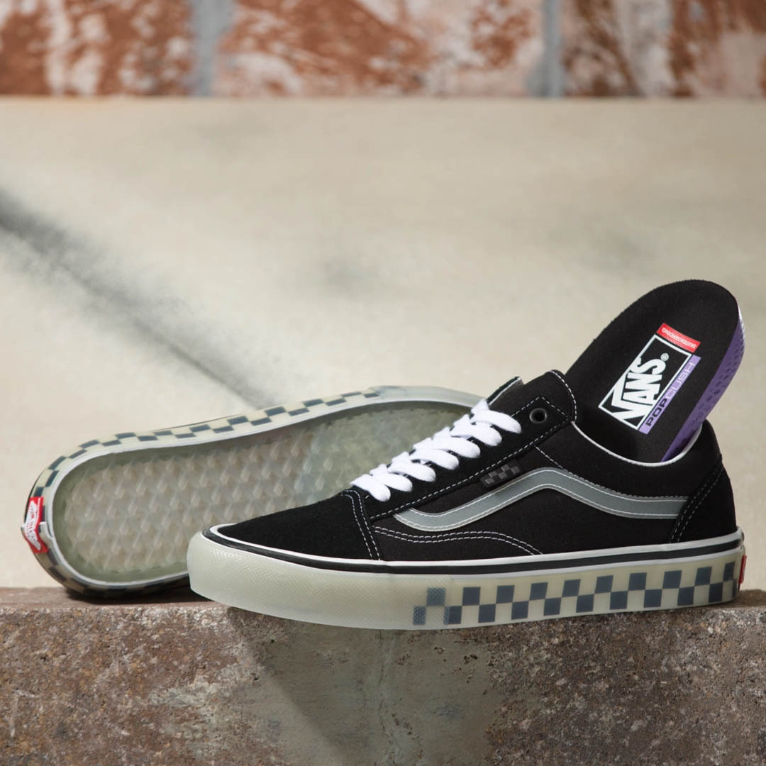 mando compacto Platillo Vans Old Skool Pro Translucent Rubber | Black/Clear | Scooter Village